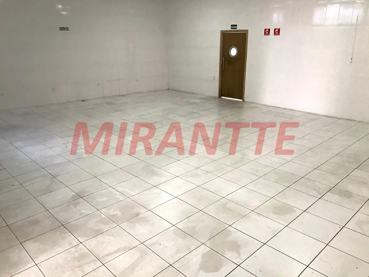 Comercial de 479m² em Santana
