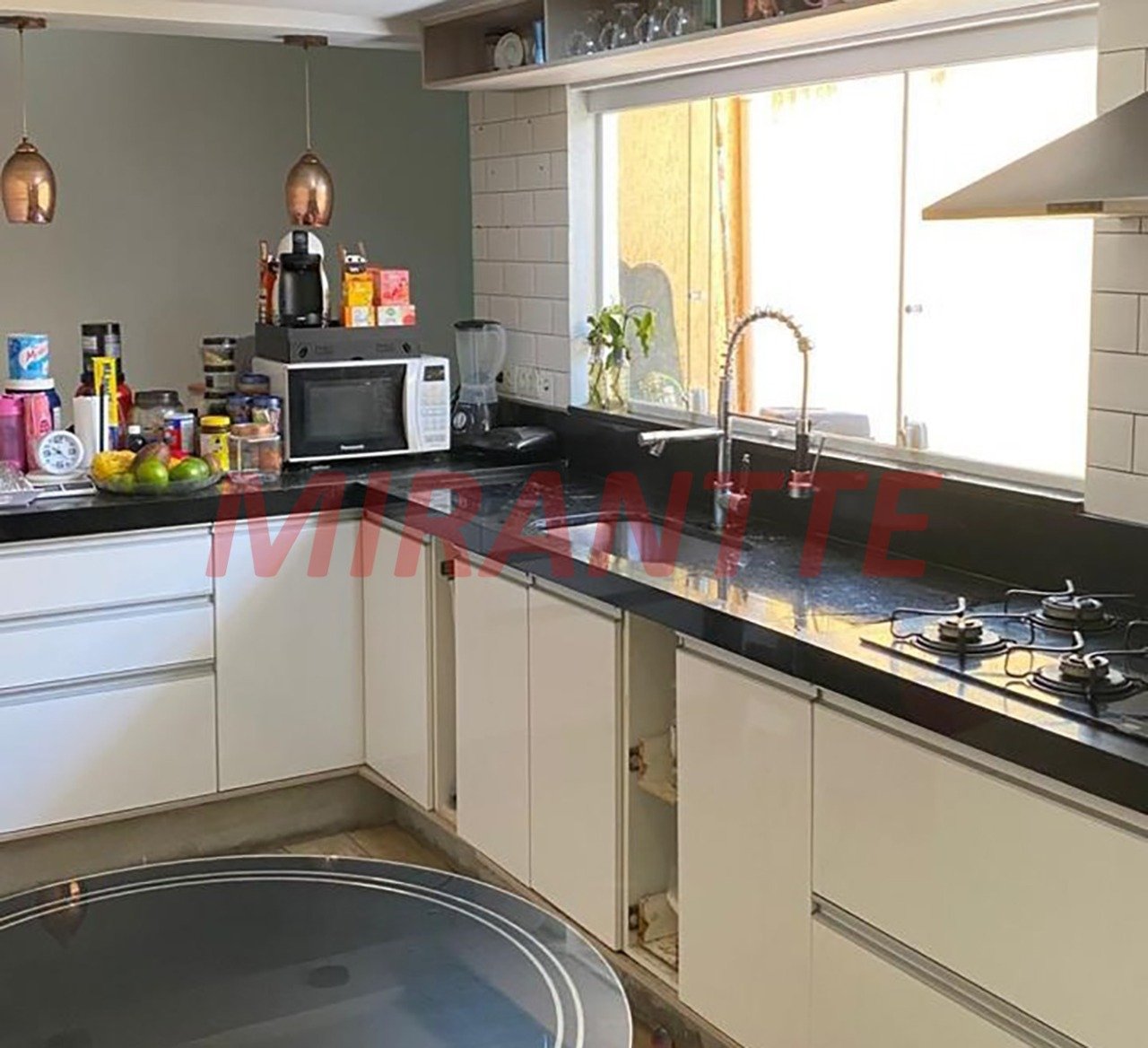 Sobrado de 125m² com 4 quartos em Parada Inglesa