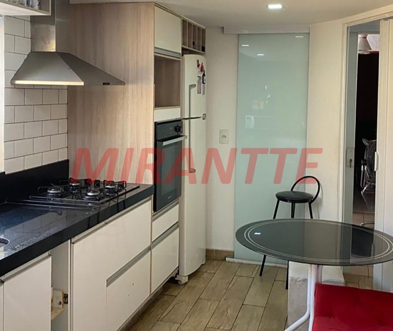 Sobrado de 125m² com 4 quartos em Parada Inglesa