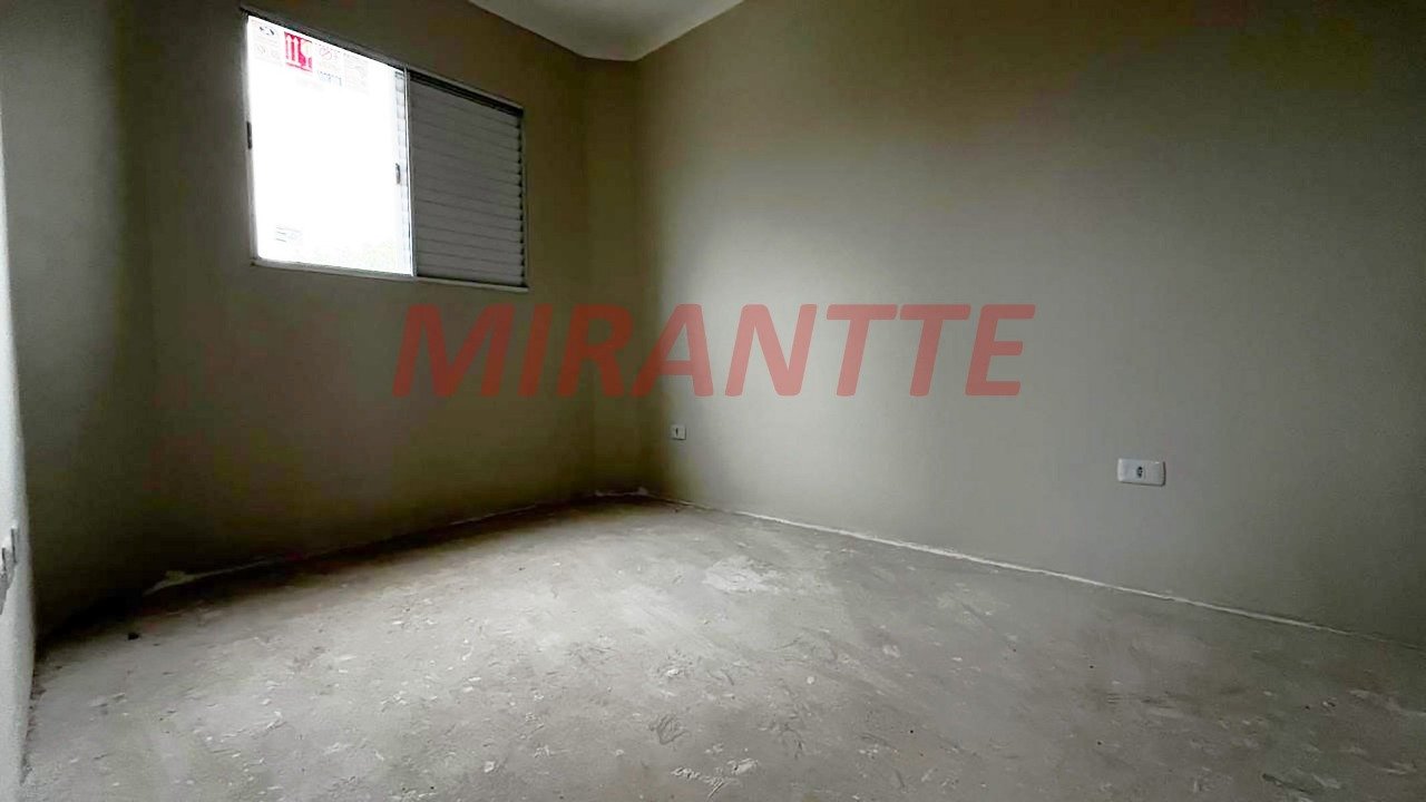 Apartamento de 59.71m² com 3 quartos em Água Fria