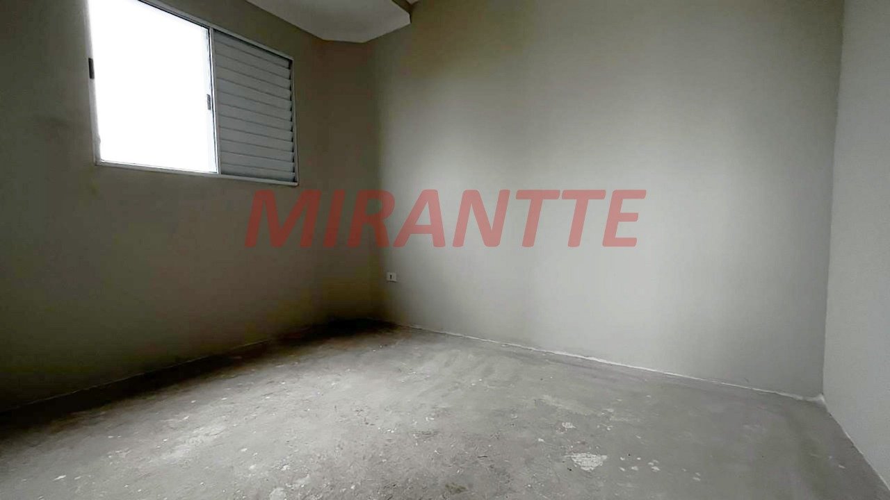 Apartamento de 59.71m² com 3 quartos em Água Fria