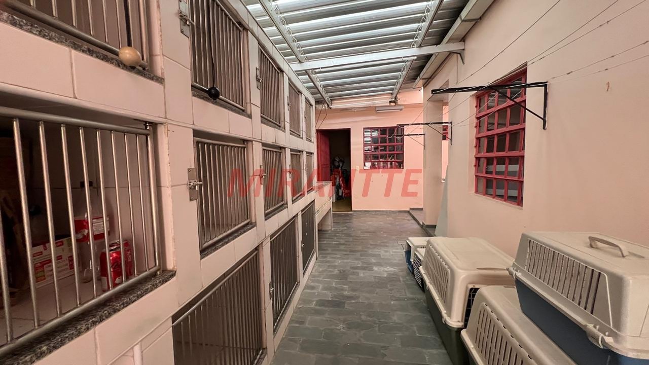 Sobrado de 282m² com 6 quartos em Santana