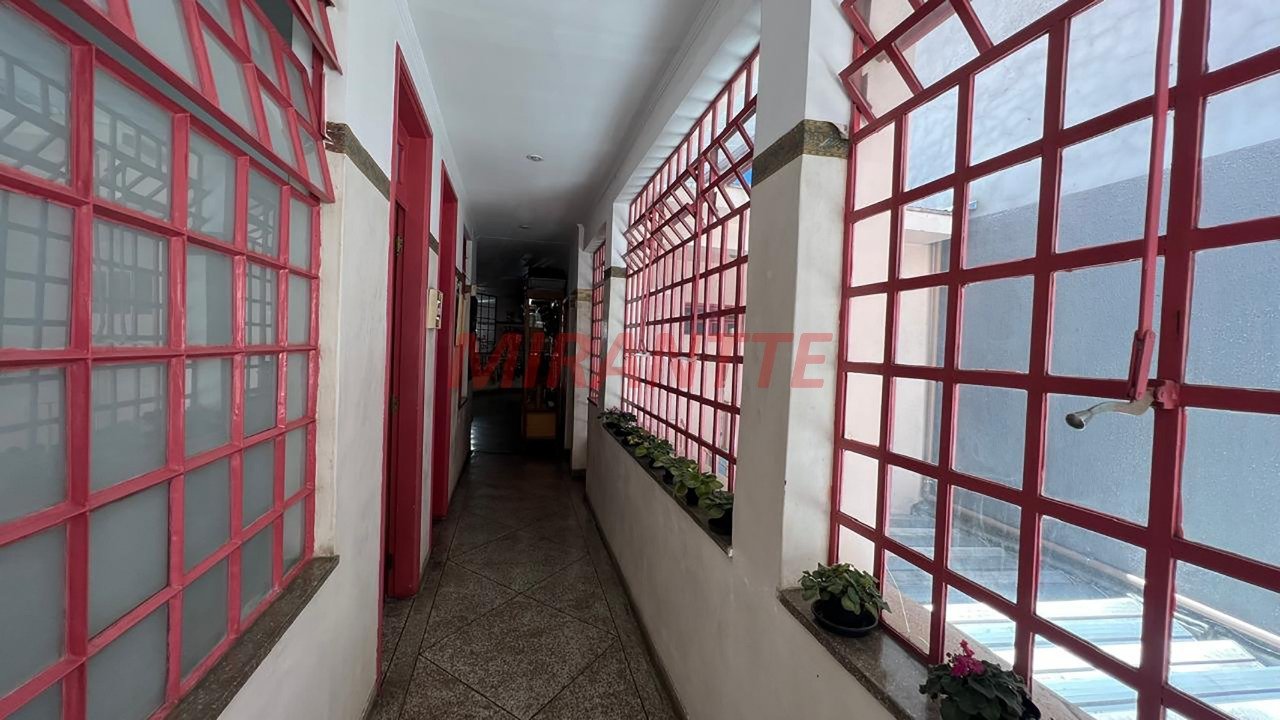 Sobrado de 282m² com 6 quartos em Santana
