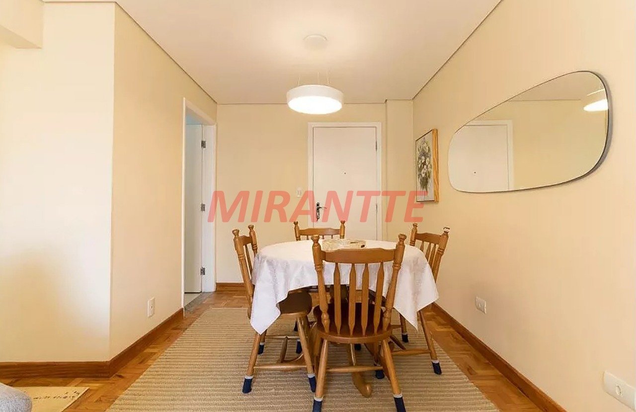 Apartamento de 83m² com 2 quartos em Aclimação