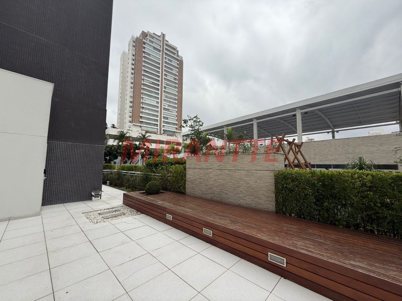 Apartamento de 184m² com 3 quartos em Santa Teresinha