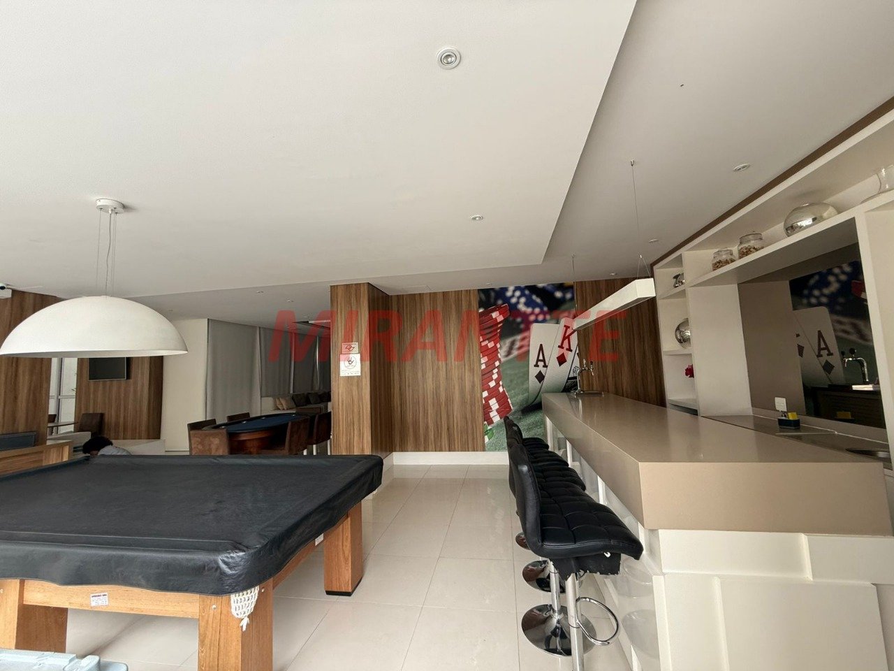 Apartamento de 184m² com 3 quartos em Santa Teresinha