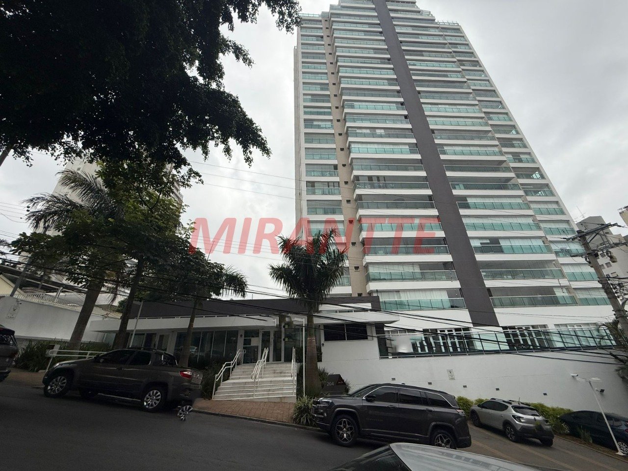 Apartamento de 184m² com 3 quartos em Santa Teresinha