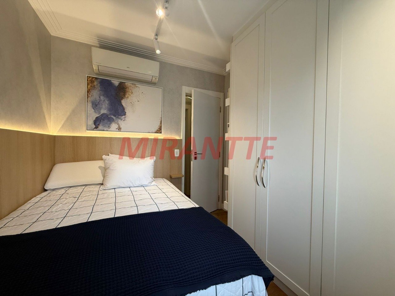 Apartamento de 184m² com 3 quartos em Santa Teresinha