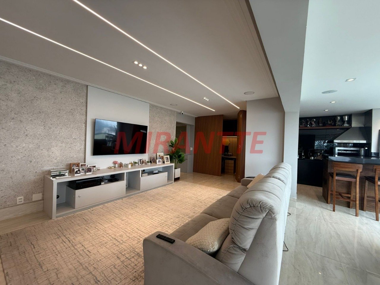 Apartamento de 184m² com 3 quartos em Santa Teresinha