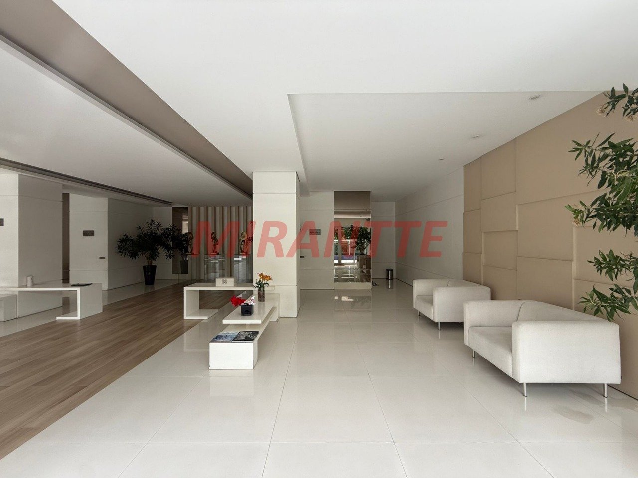 Apartamento de 184m² com 3 quartos em Santa Teresinha