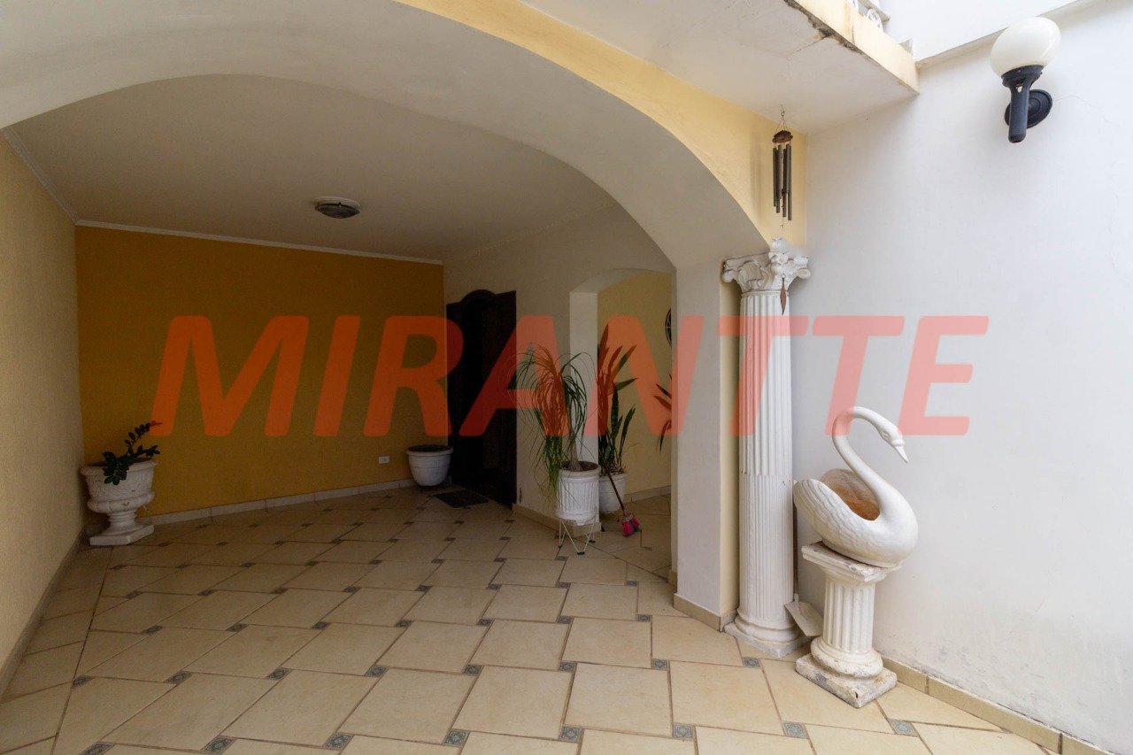 Sobrado de 150m² com 4 quartos em Santana