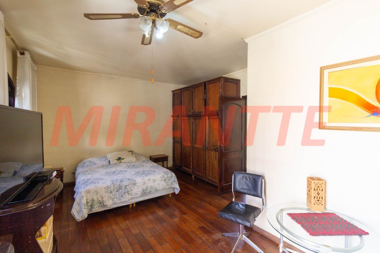 Sobrado de 150m² com 4 quartos em Santana