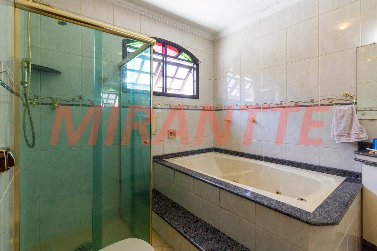 Sobrado de 150m² com 4 quartos em Santana