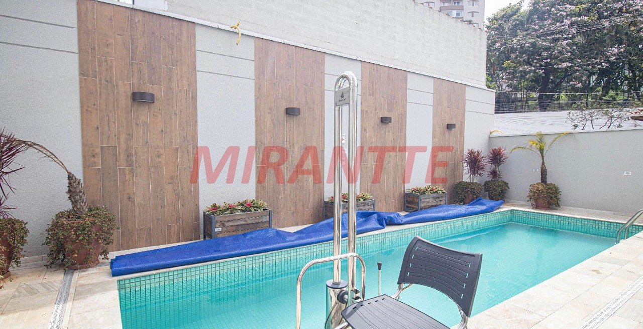 Apartamento de 46m² com 2 quartos em Parada Inglesa