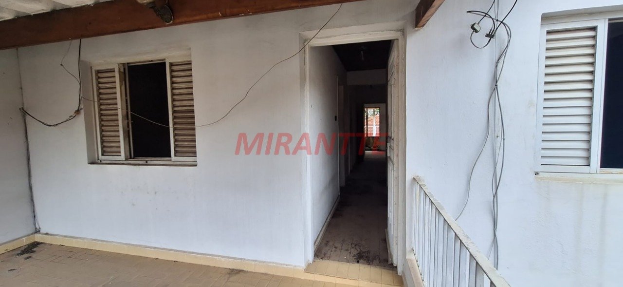 Sobrado de 333m² com 3 quartos em Vila Amelia