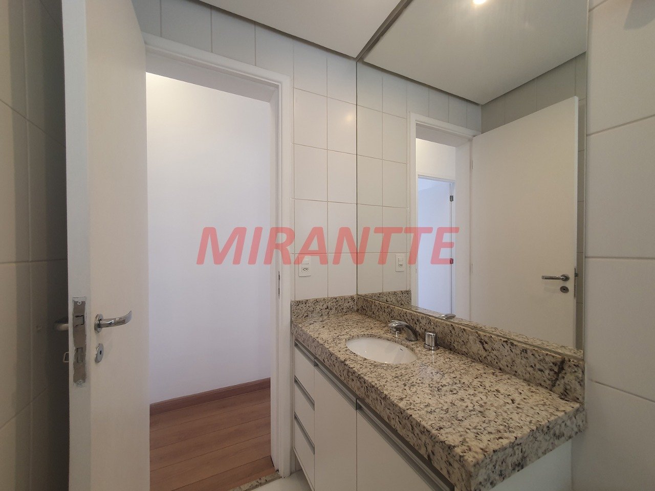 Apartamento de 85m² com 3 quartos em Lar São Paulo