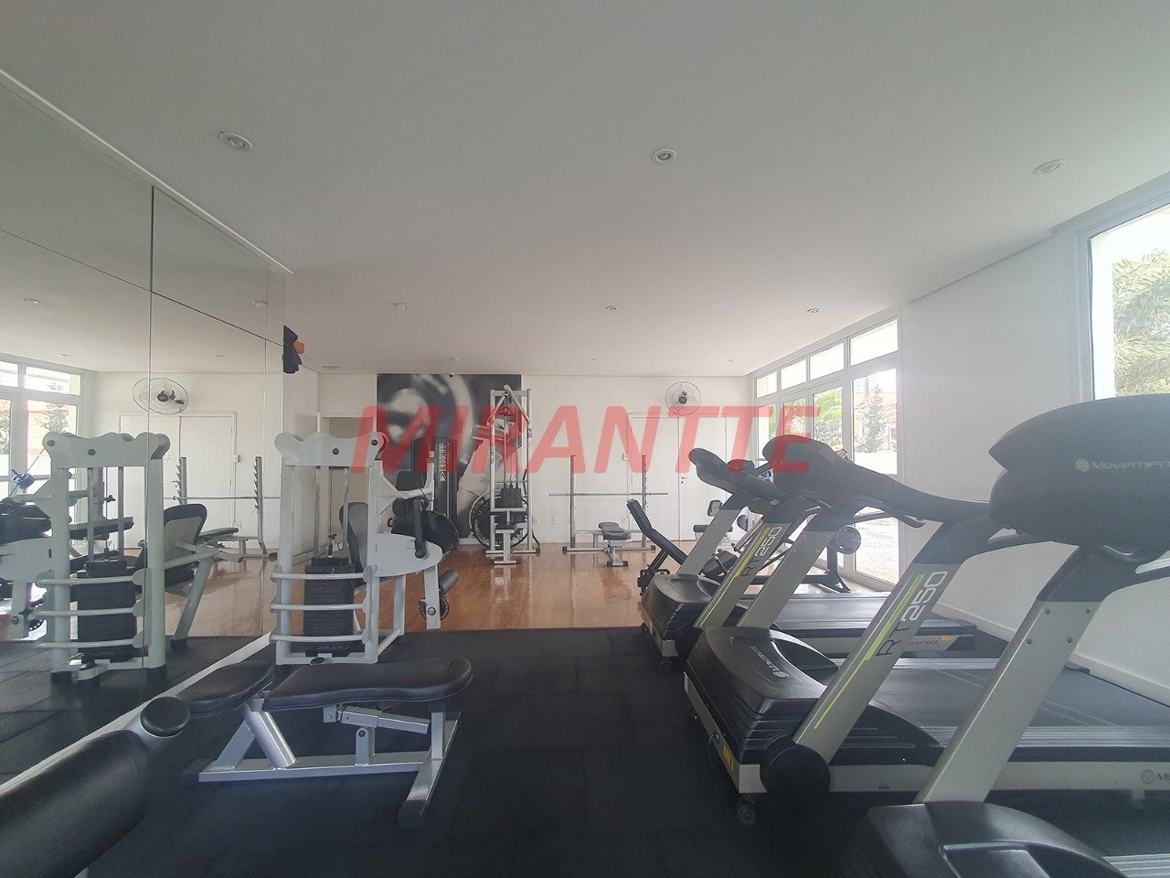 Apartamento de 85m² com 3 quartos em Lar São Paulo
