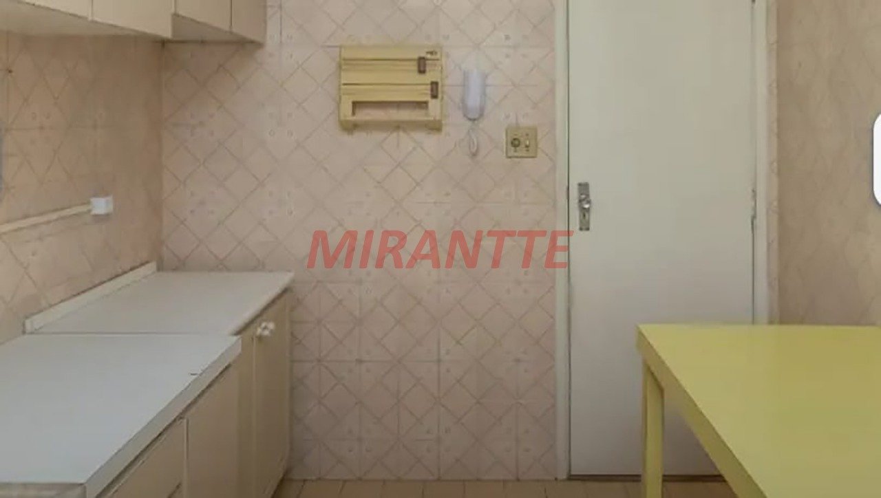 Apartamento de 64m² com 2 quartos em Vila Pauliceia