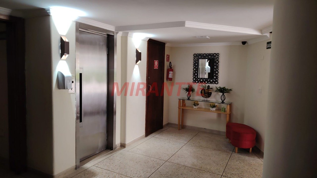 Apartamento de 74m² com 2 quartos em Santana