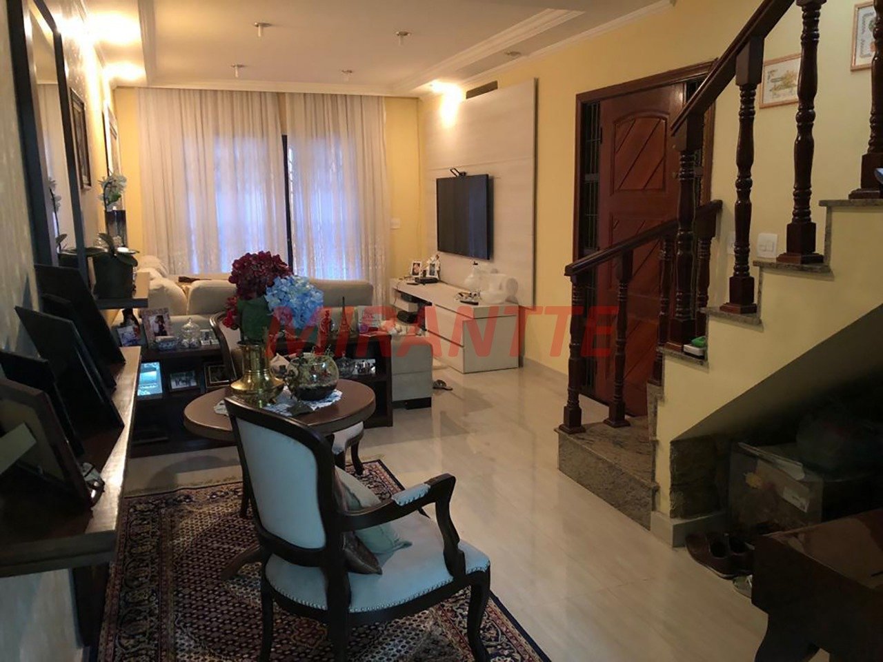 Sobrado de 270m² com 3 quartos em Jardim São José (Zona Norte)