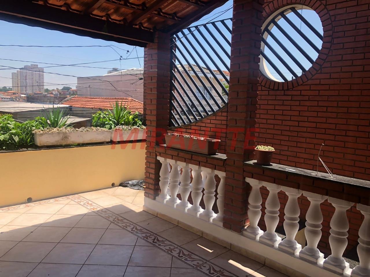 Sobrado de 270m² com 3 quartos em Jardim São José (Zona Norte)
