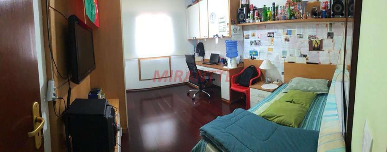 Sobrado de 270m² com 3 quartos em Jardim São José (Zona Norte)