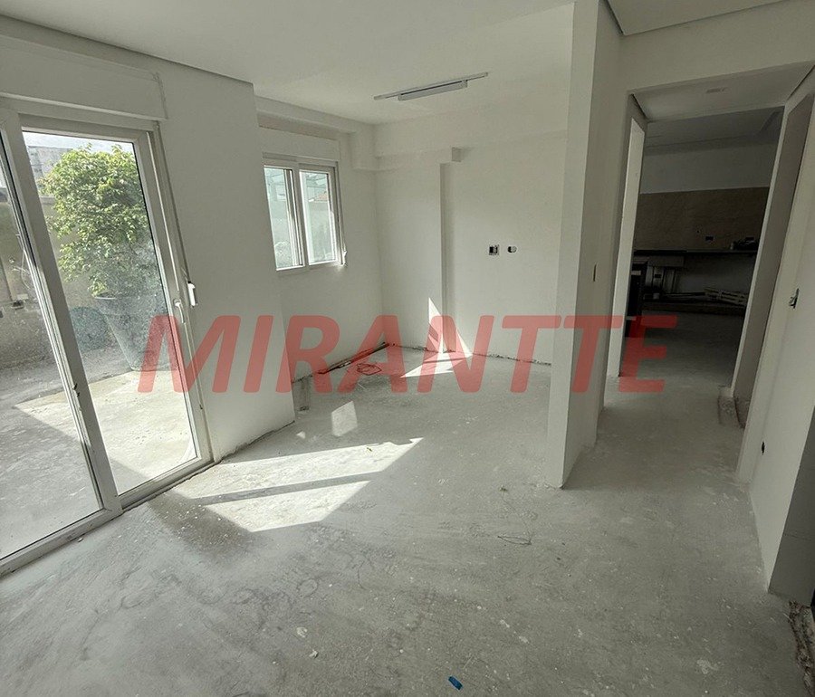 Apartamento de 95m² com 1 quartos em Água Fria