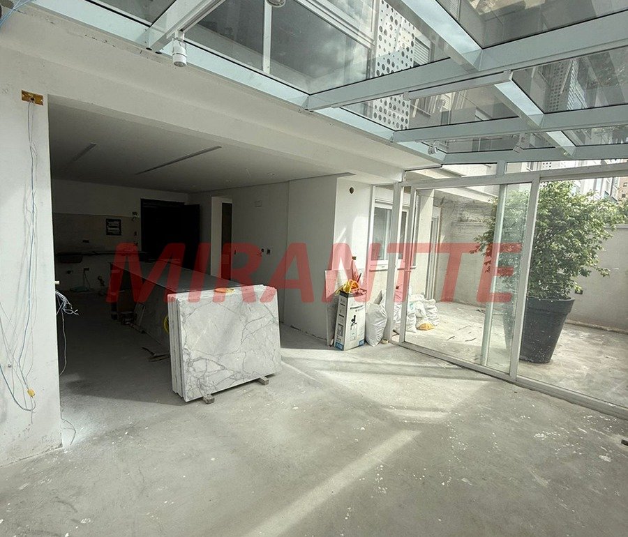 Apartamento de 95m² com 1 quartos em Água Fria