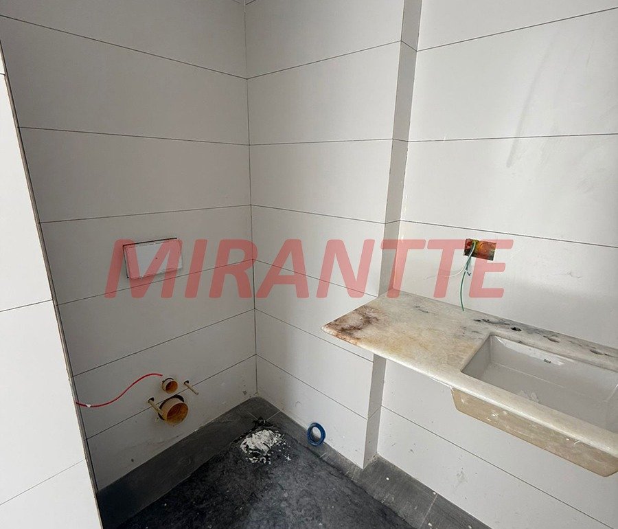 Apartamento de 95m² com 1 quartos em Água Fria
