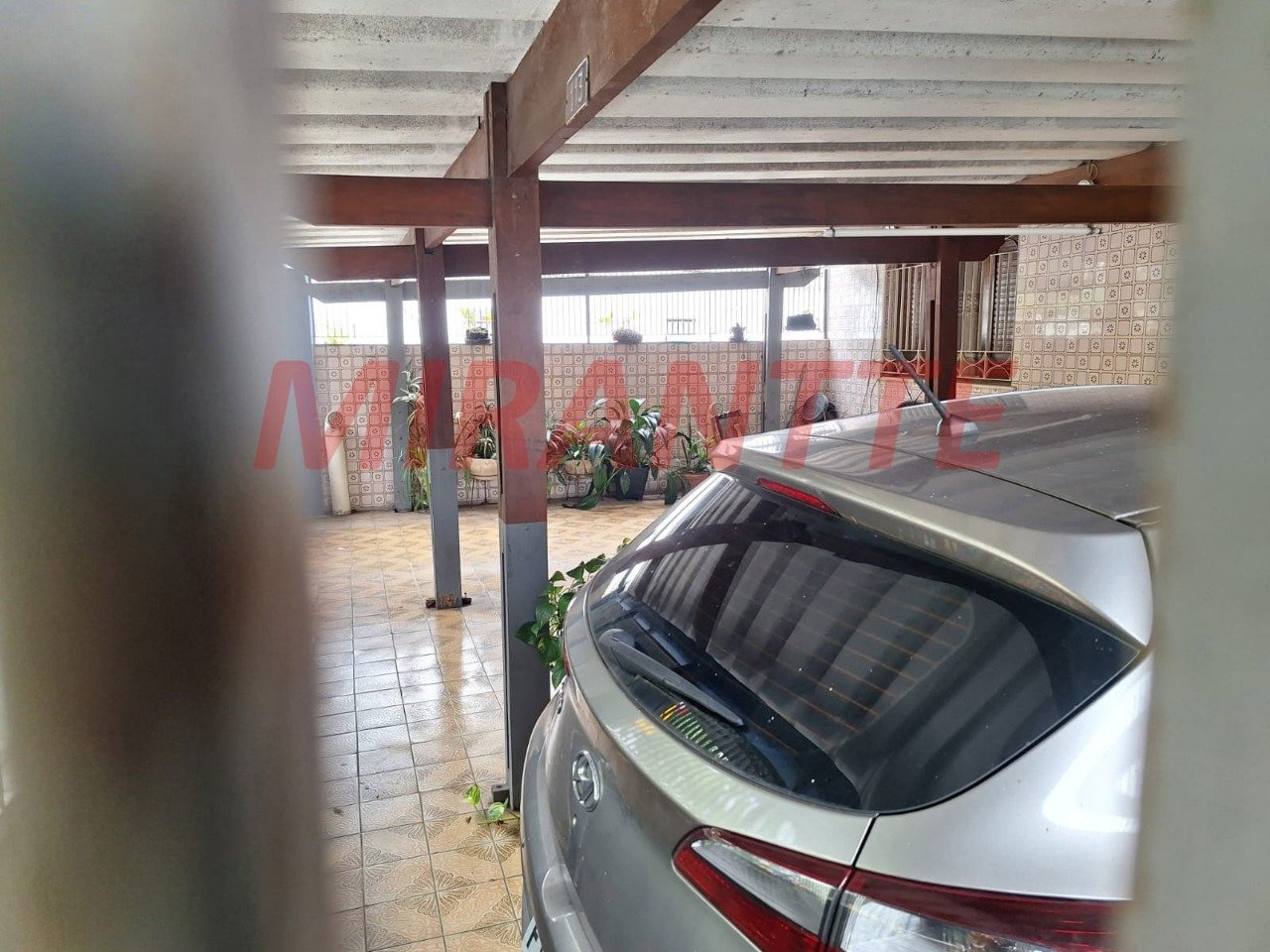 Casa terrea de 308m² com 4 quartos em Vila Nivi