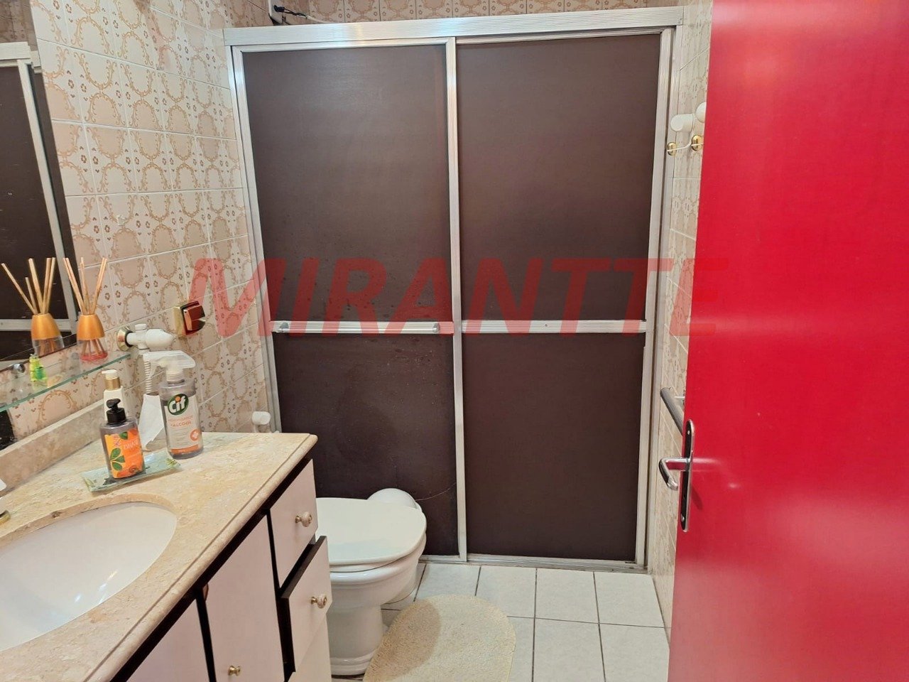 Casa terrea de 308m² com 4 quartos em Vila Nivi