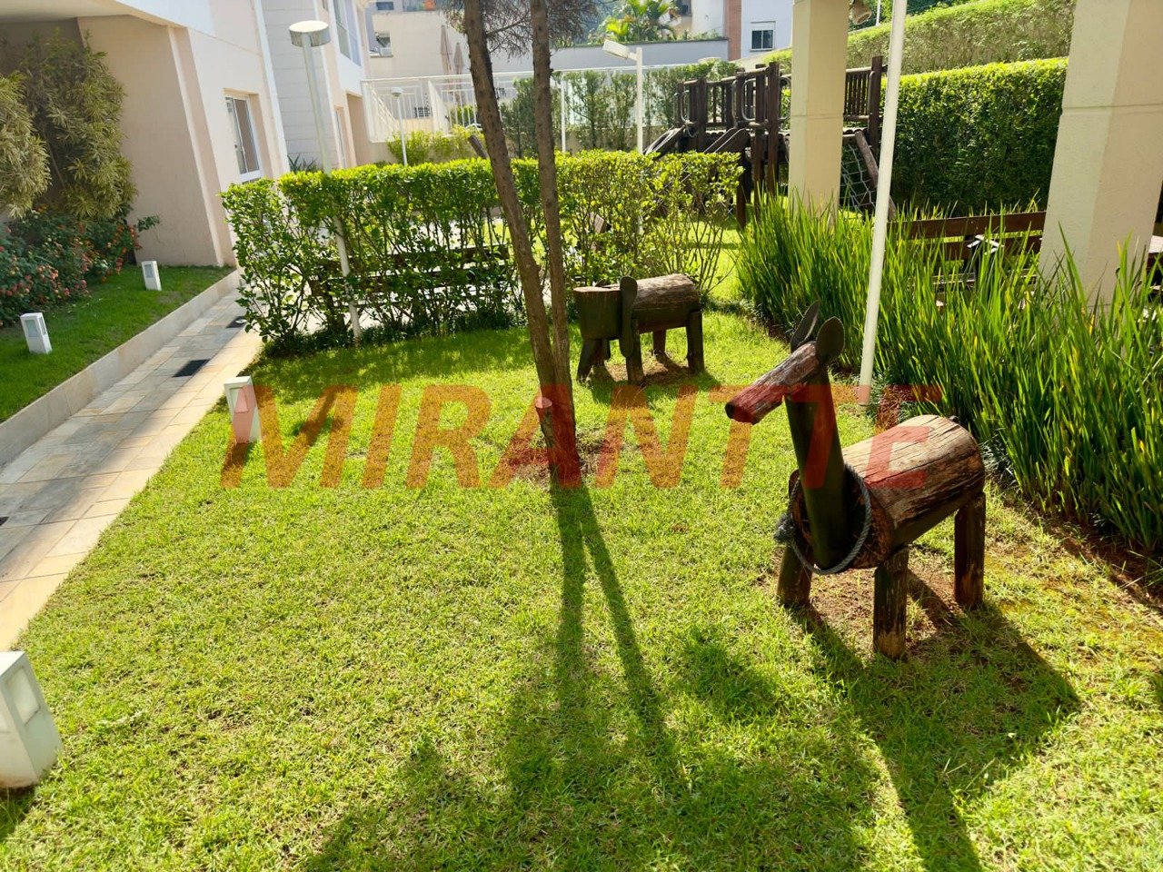 Apartamento de 65m² com 3 quartos em Jardim Ampliacao