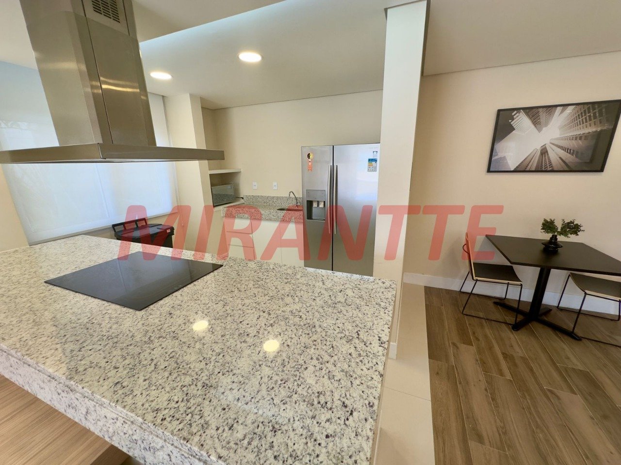 Apartamento de 65m² com 3 quartos em Jardim Ampliacao