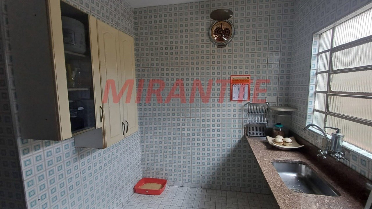 Sobrado de 220m² com 5 quartos em Vila Constança