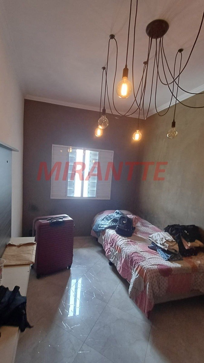 Sobrado de 220m² com 5 quartos em Vila Constança
