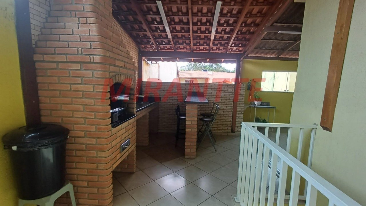 Sobrado de 220m² com 5 quartos em Vila Constança