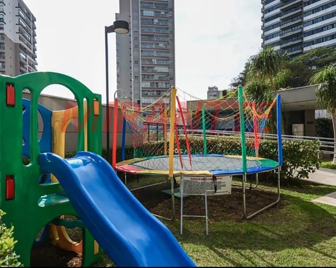 Apartamento de 89m² com 2 quartos em Perdizes