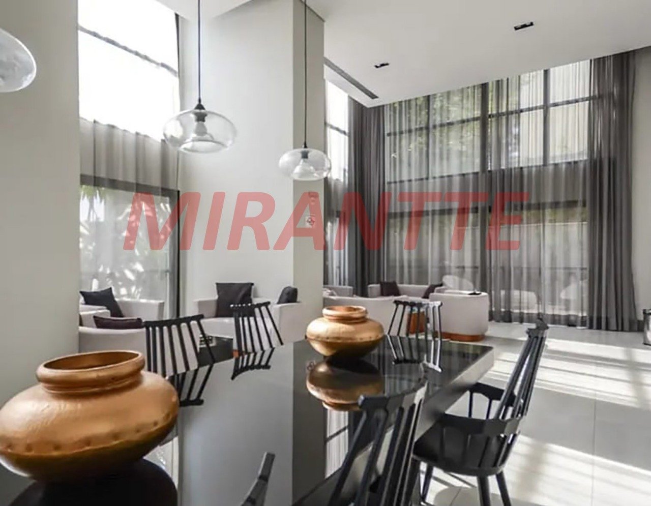Apartamento de 89m² com 2 quartos em Perdizes
