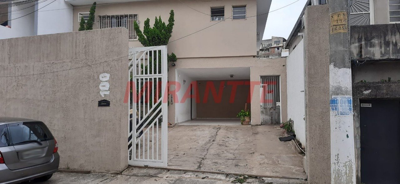 Sobrado de 300m² com 4 quartos em Imirim