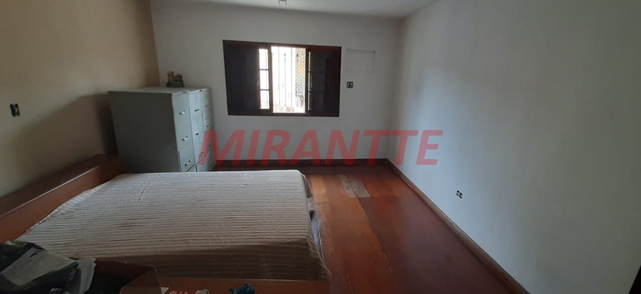 Sobrado de 300m² com 4 quartos em Imirim