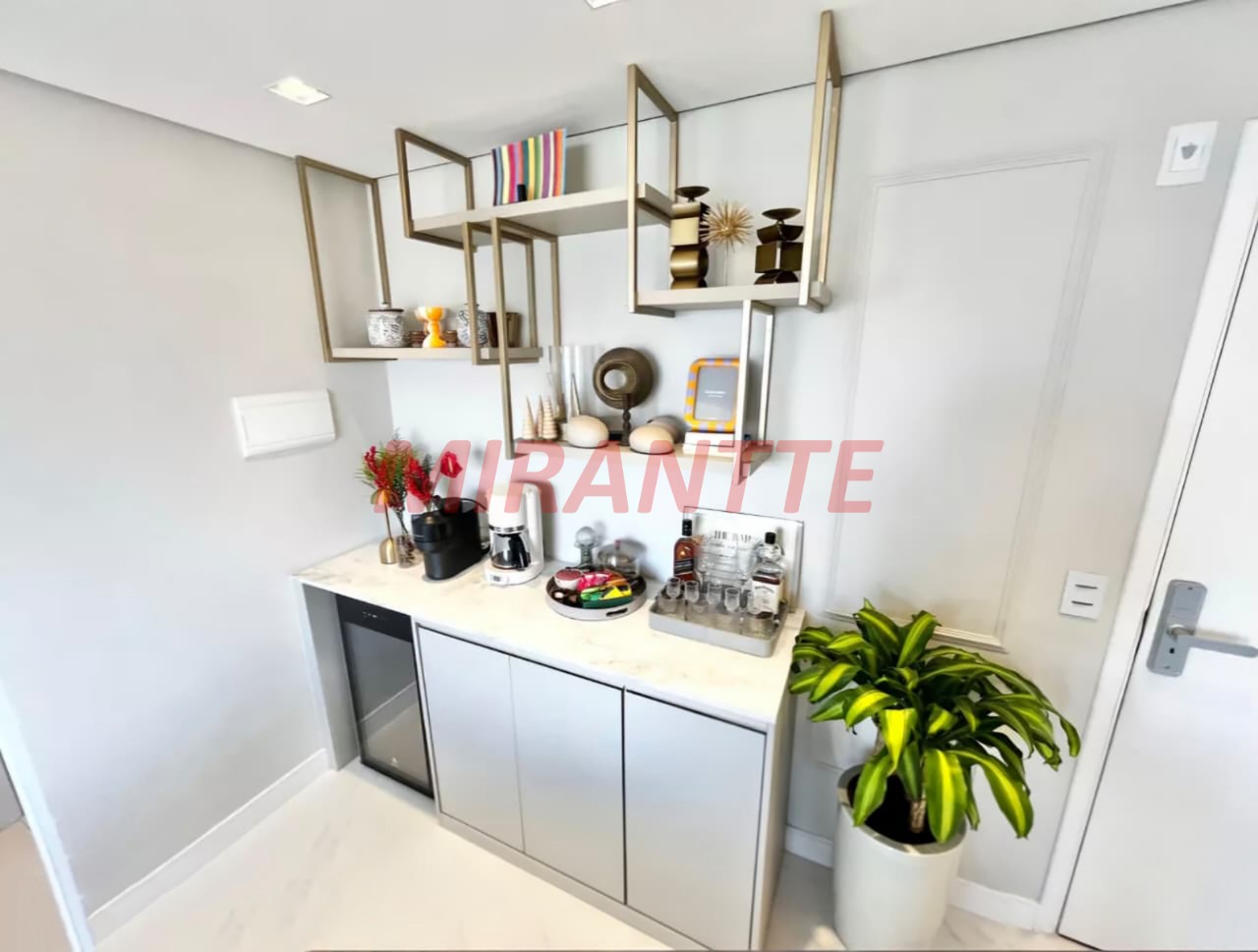 Apartamento de 42m² com 1 quartos em Vila Guaca