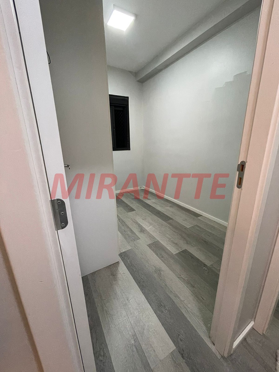Apartamento de 42m² com 2 quartos em Horto Florestal