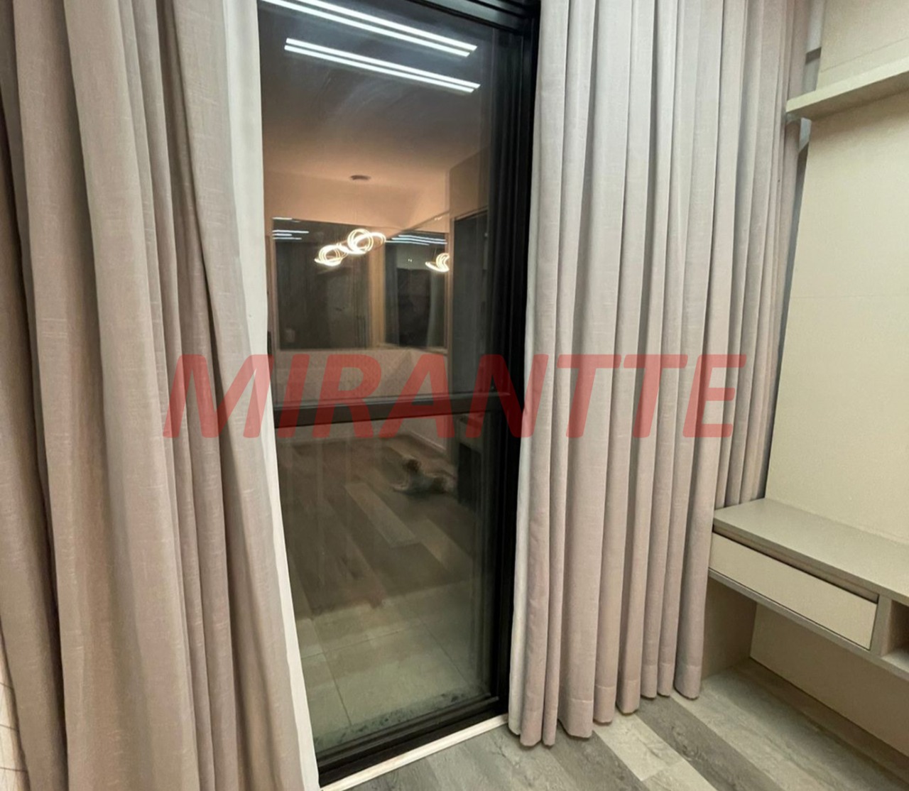 Apartamento de 42m² com 2 quartos em Horto Florestal