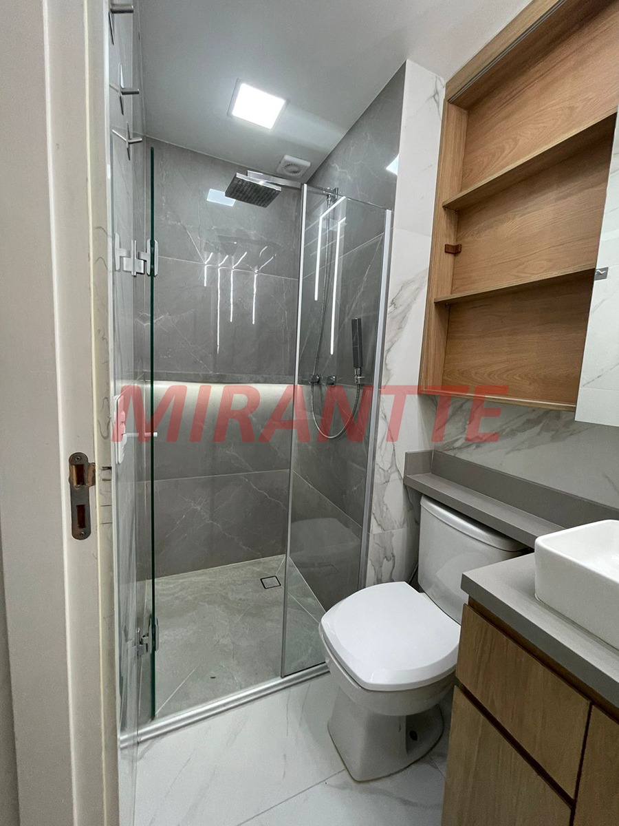 Apartamento de 42m² com 2 quartos em Horto Florestal