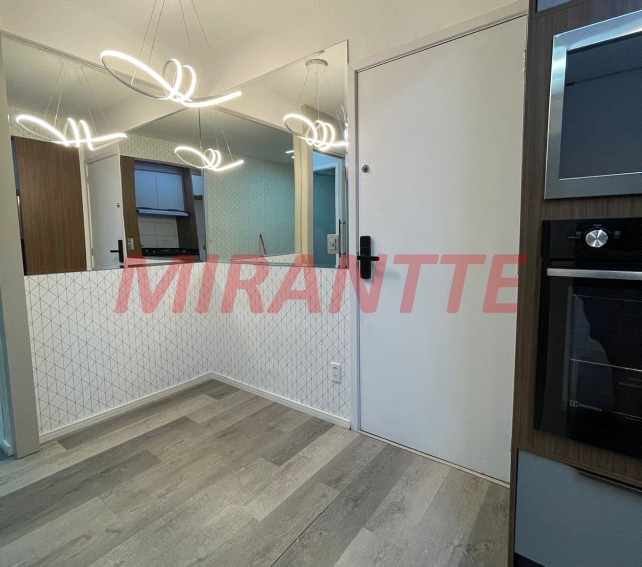 Apartamento de 42m² com 2 quartos em Horto Florestal