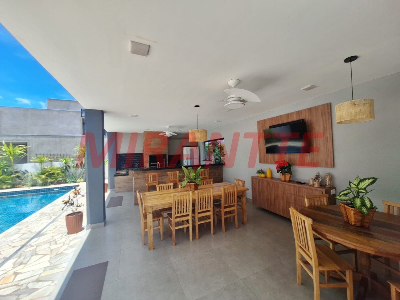 R2 Image 272219 #17