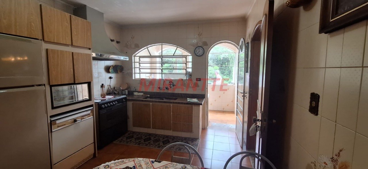 Casa terrea de 235m² com 5 quartos em Tremembe