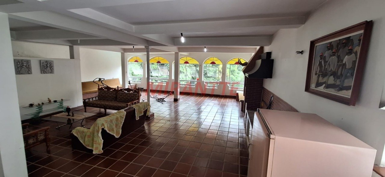Casa terrea de 235m² com 5 quartos em Tremembe