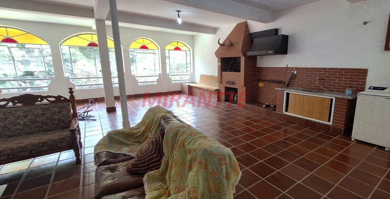 Casa terrea de 235m² com 5 quartos em Tremembe