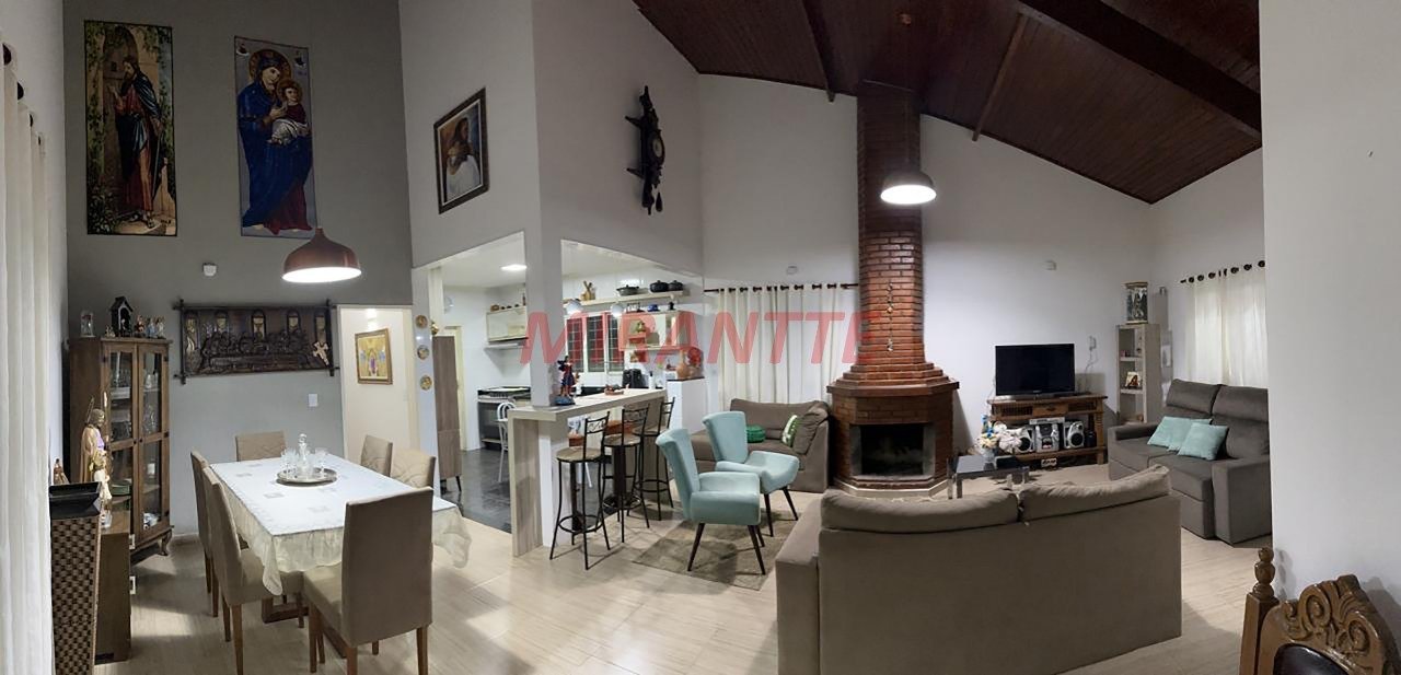 Casa terrea de 0.01m² com 3 quartos em Cardoso (Terra Preta)